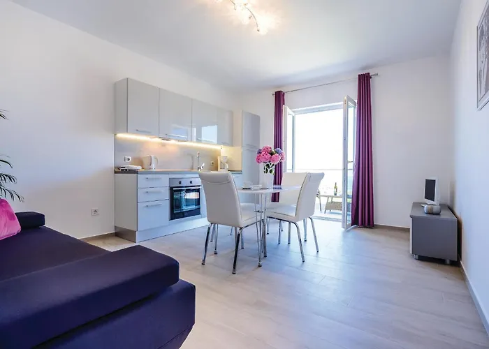 One-bedroom In * 챠브타트