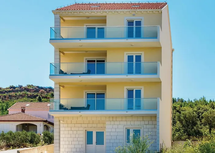 One-bedroom In *
